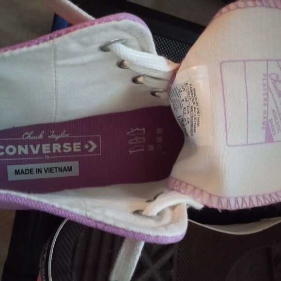 New High Top Converse Chuck 70- Pale Amethyst - Picture 2 of 11